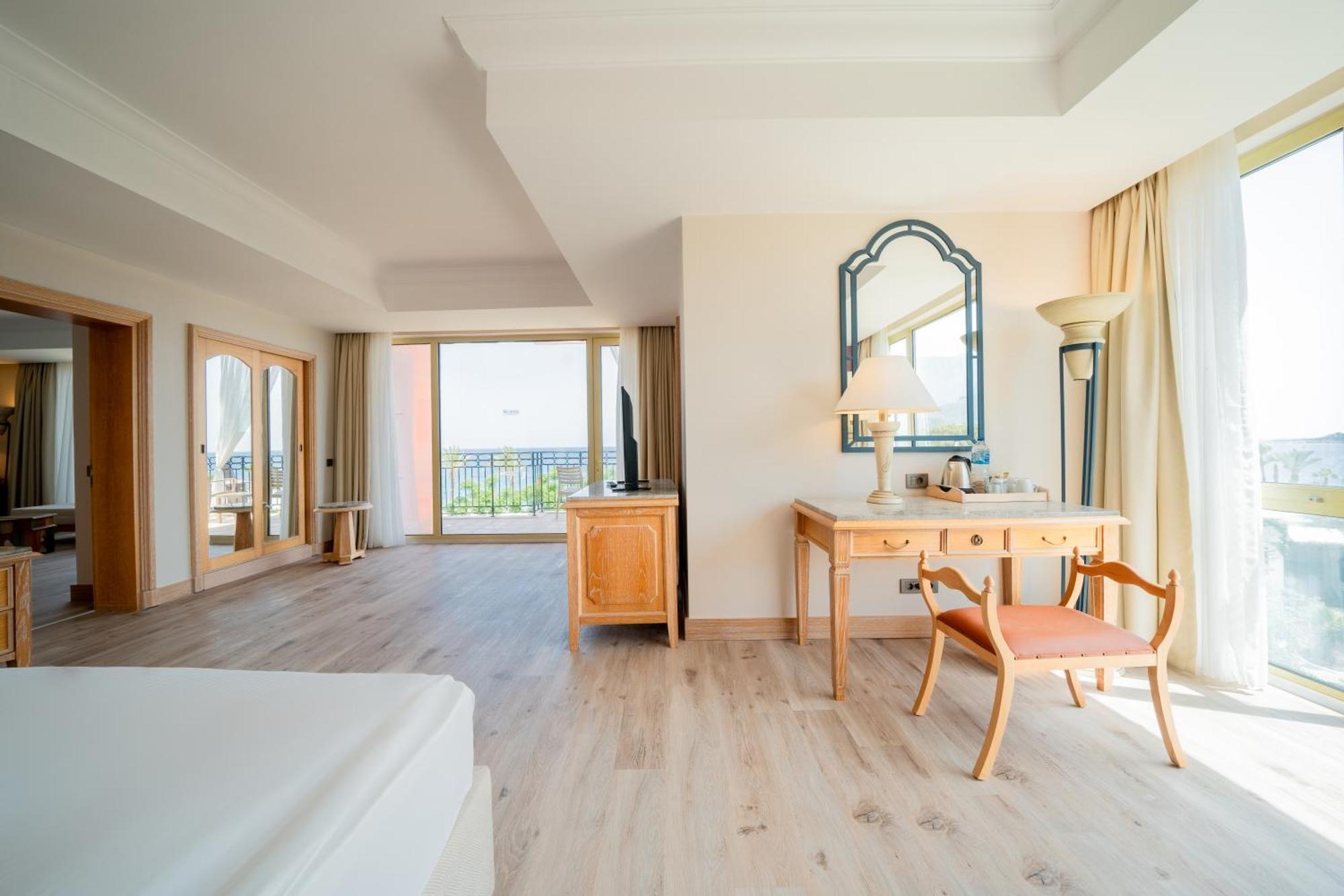 The Norm Oriental Kemer Room photo