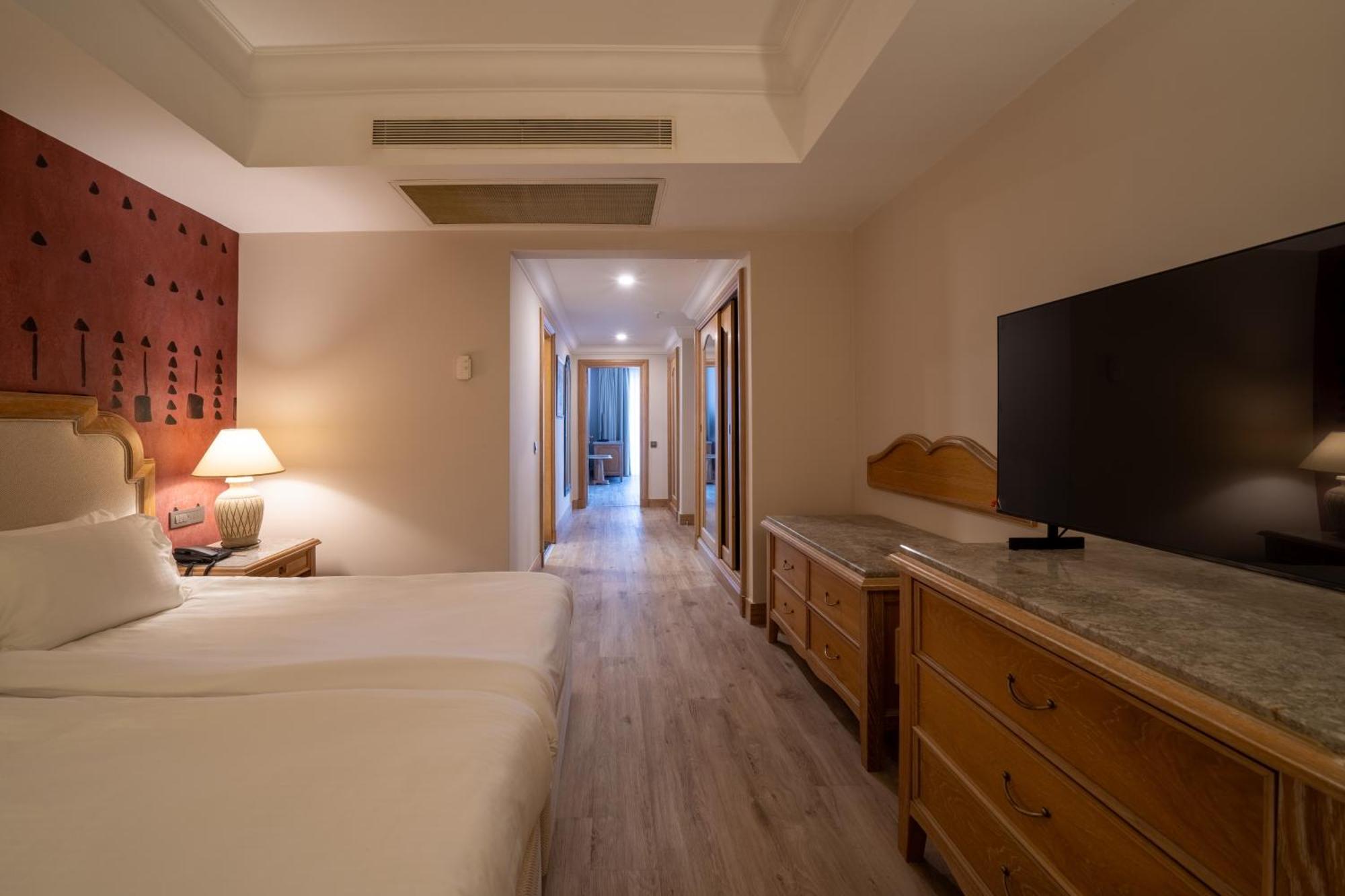 The Norm Oriental Kemer Room photo